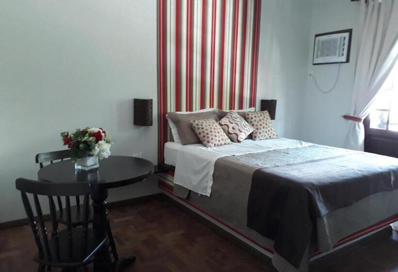 اتاق استاندارد چهار تخته, Pousada Narinari