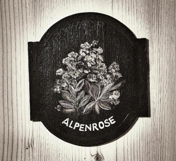 Fyrbädds Standardrum, Berghaus Alpenrösli