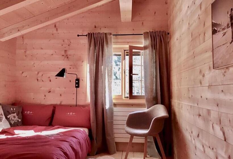 1 Sovrums Stuga, Berghaus Alpenrösli