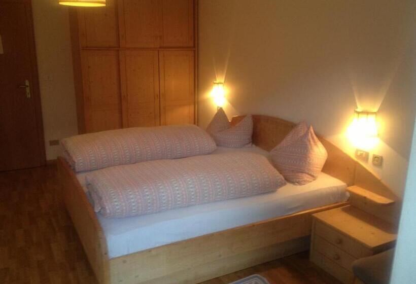 חדר סטנדרט עם מרפסת, Gasthof Meierei