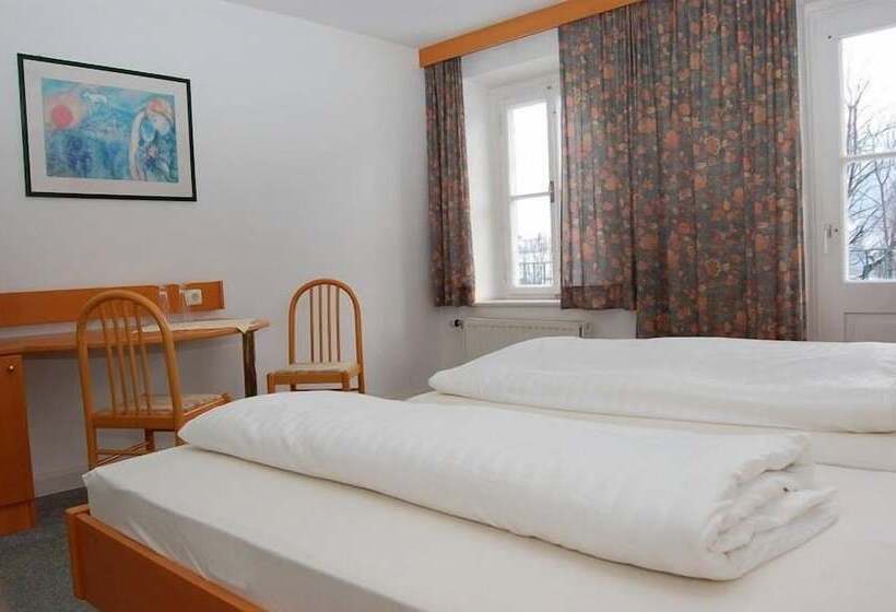 غرفة قياسية, Ennstalerhof