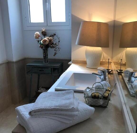 ویلای لوکس 1 خوابه, La Carreña