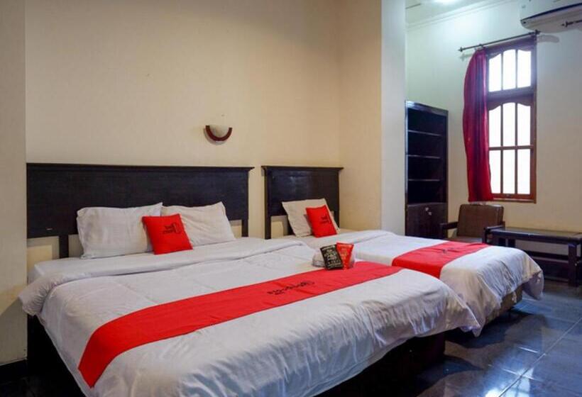 家庭间, Reddoorz Near Tugu Yogyakarta