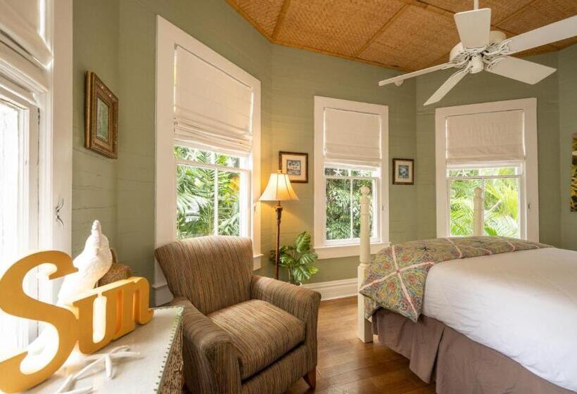 스탠다드 룸, The Mermaid & The Alligator