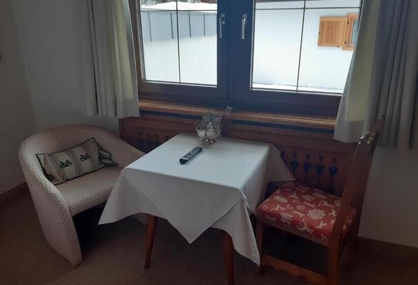 غرفة قياسية فردية, Hubertusklause