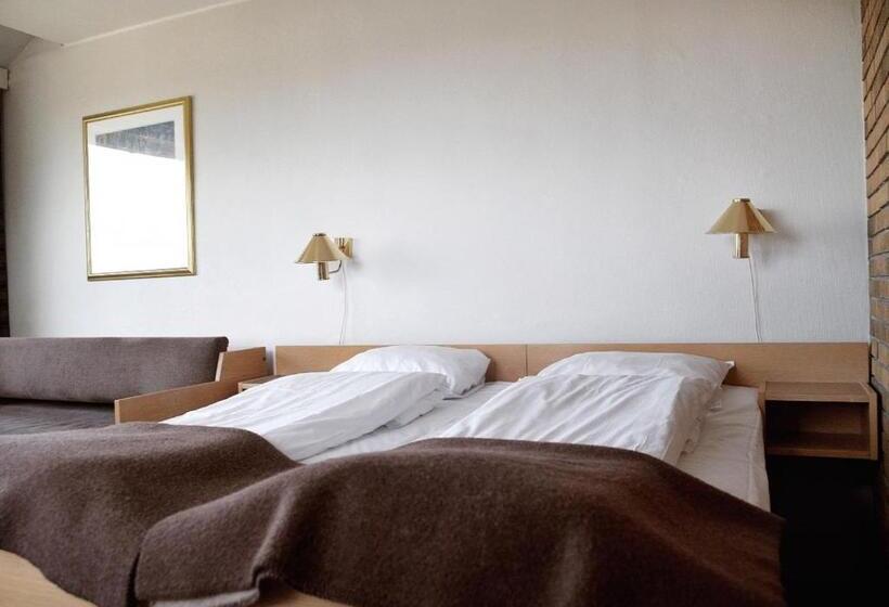 标准三人间, Oset Fjellhotell