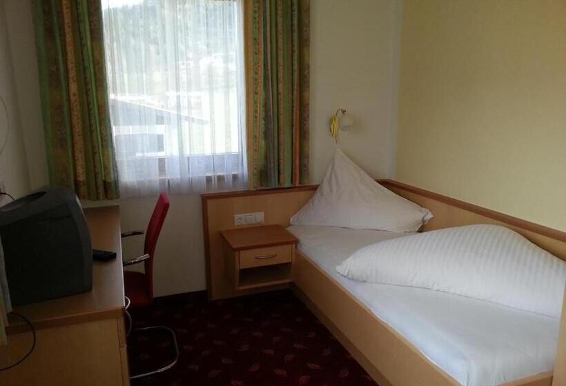 חדר סטנדרט יחיד, Pension Rieder