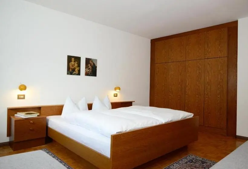 آپارتمان 2 خوابه, Residence Granvara