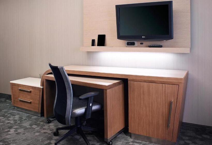Номер Deluxe, Courtyard Toledo Rossford/perrysburg