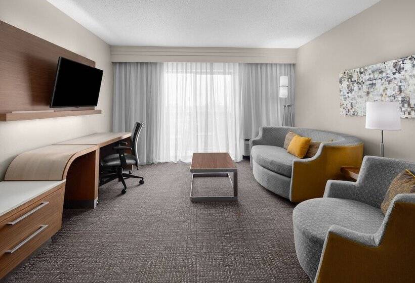 غرفة قياسية, Courtyard Detroit Brighton