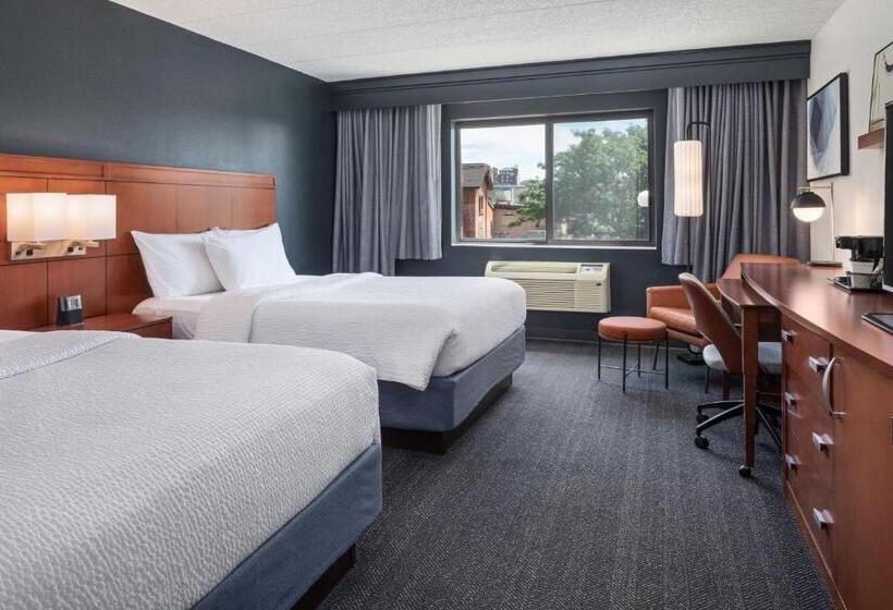 غرفة قياسية, Courtyard La Crosse Downtown/mississippi Riverfront