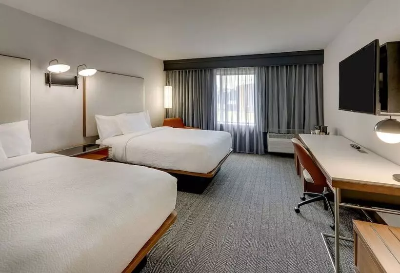 ２ダブルベッドのスタンダードルーム, Courtyard Lexington South/hamburg Place