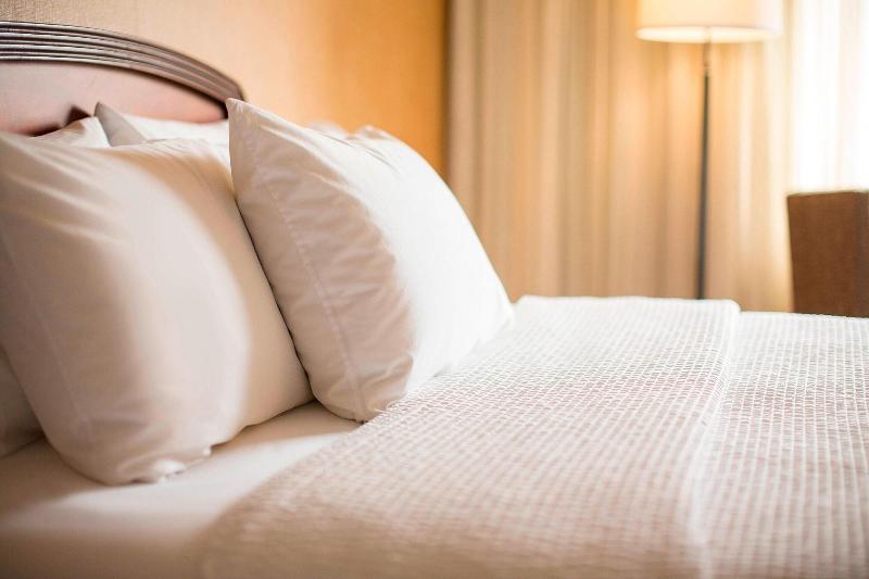 带大床的标准间, Courtyard Seattle North/lynnwood Everett