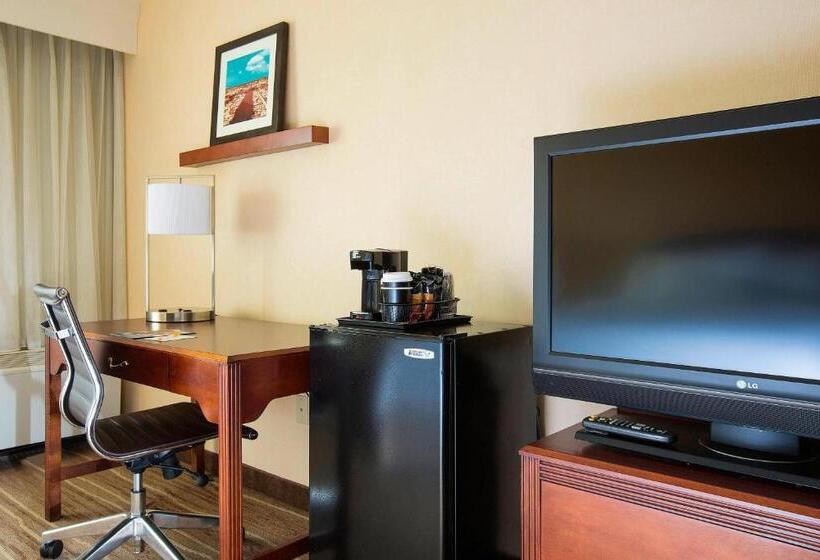 Стандартный Номер Кровать Кинг, Courtyard Seattle North/lynnwood Everett