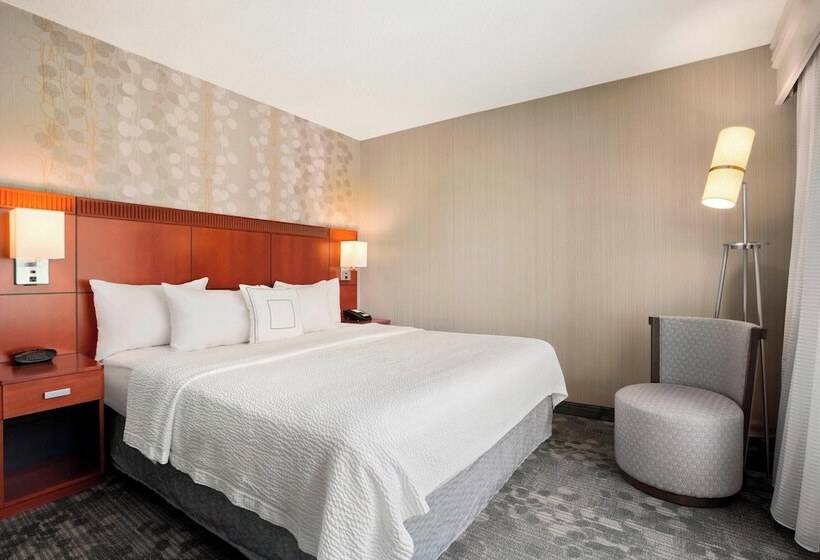 バルコニー付スイート, Courtyard By Marriott Springfield