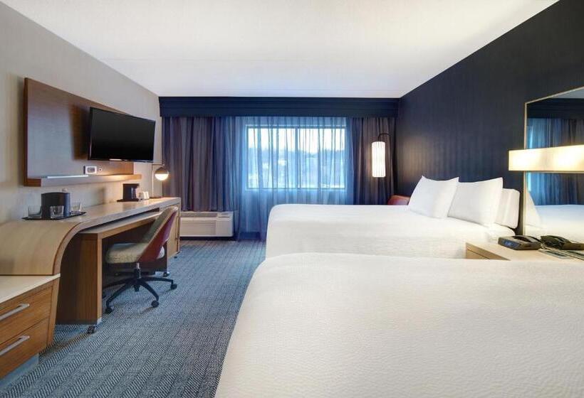 标准间, Courtyard By Marriott State College