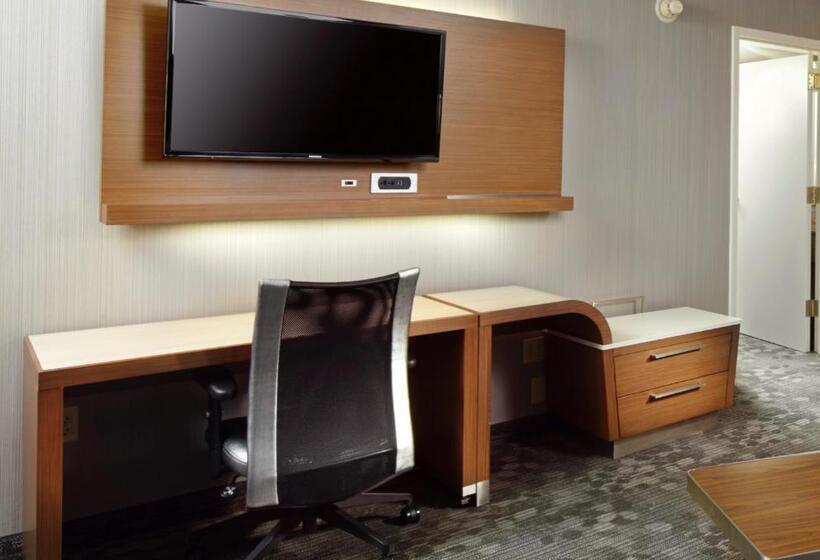 高级客房, Courtyard By Marriott State College