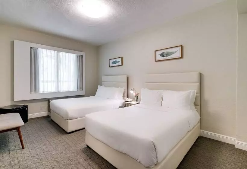 اتاق استاندارد با 2 تخت دوبل, Crest Hotel Suites