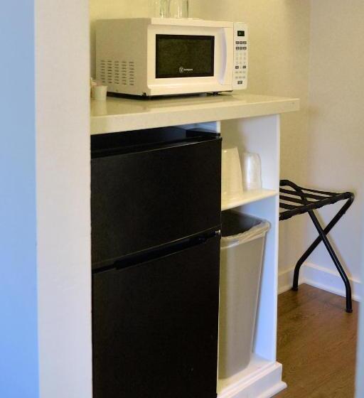 标准间, Crown City Inn Coronado