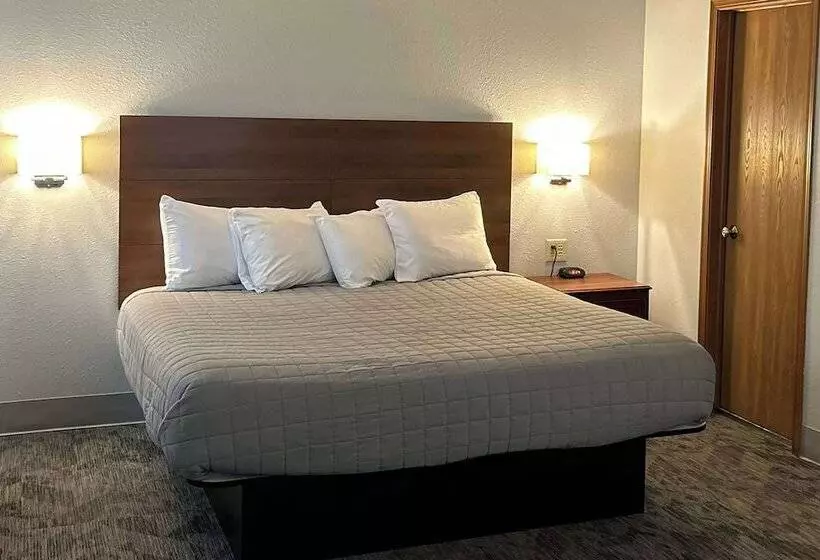 سوییت, Travelodge By Wyndham Lincoln South