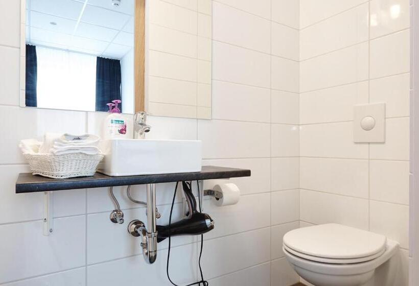 اتاق استاندارد یک نفره, Heiðmork