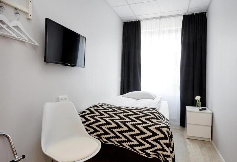 اتاق استاندارد یک نفره, Heiðmork