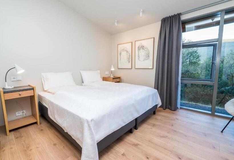 اتاق استاندارد, Husafell