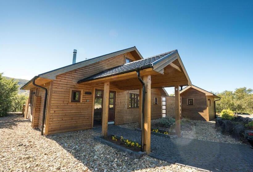 خانه 3 خوابه, Husafell