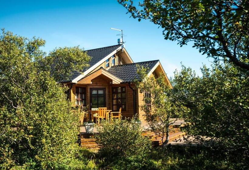 خانه 3 خوابه, Husafell