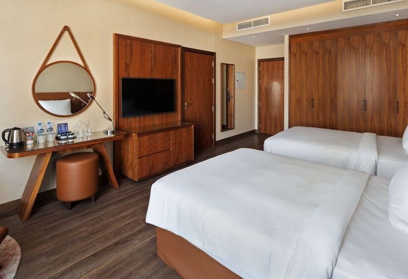 Номер Стандарт, Radisson Blu Hotel, Dubai Canal View