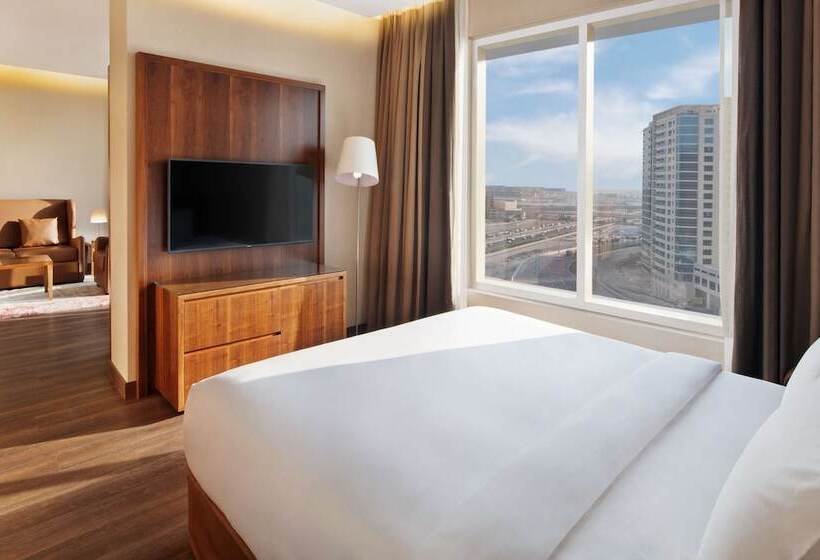 Люкс, Radisson Blu Hotel, Dubai Canal View