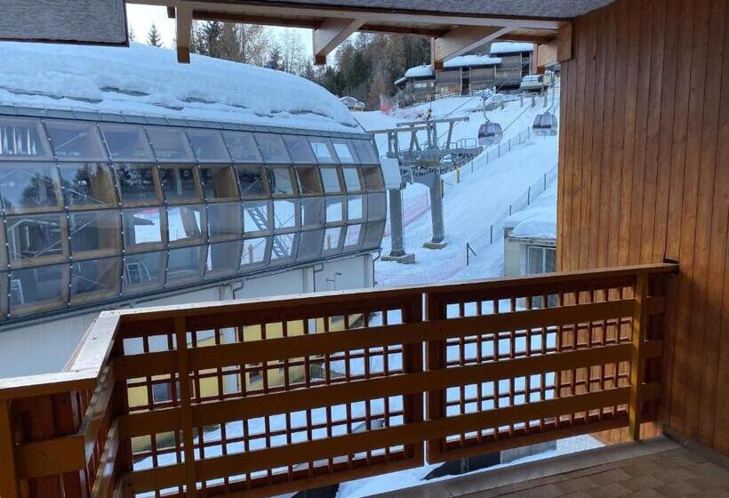 חדר סטנדרט לשלושה, Union