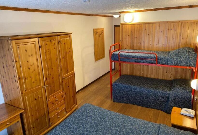 חדר סטנדרט לארבעה, Union