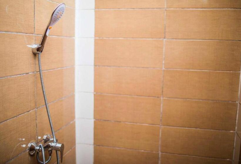 オーシャンビューのデラックストリプルルーム, Vrclub Paje Palms Beach Resort