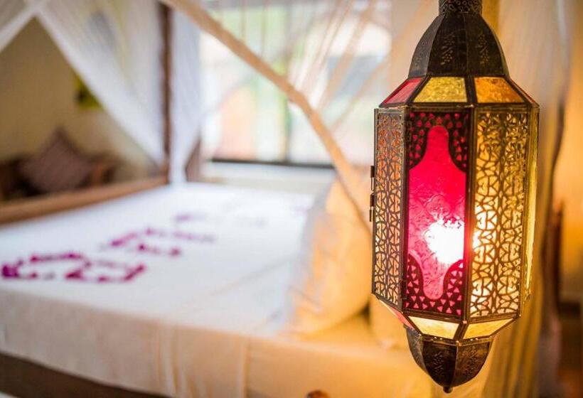 オーシャンビューのデラックストリプルルーム, Vrclub Paje Palms Beach Resort