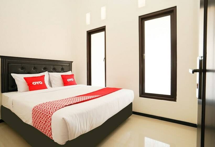 اتاق لوکس, Oyo 1743 Anie Residence