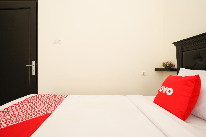 اتاق لوکس, Oyo 1743 Anie Residence