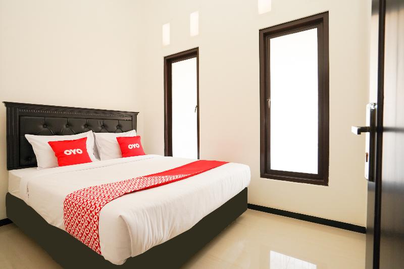 اتاق لوکس, Oyo 1743 Anie Residence