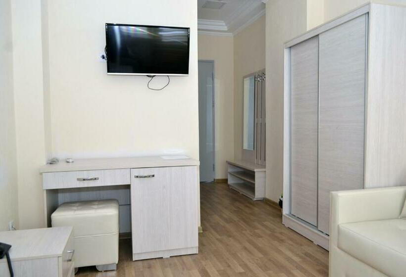 اتاق استاندارد یک نفره, Pakhtakor Athletics