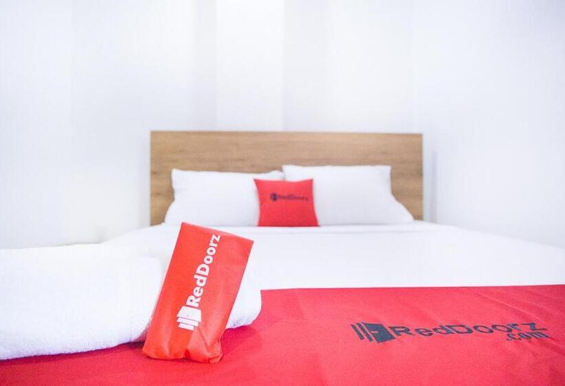 스탠다드 룸, Reddoorz @ Rs Adam Malik Medan