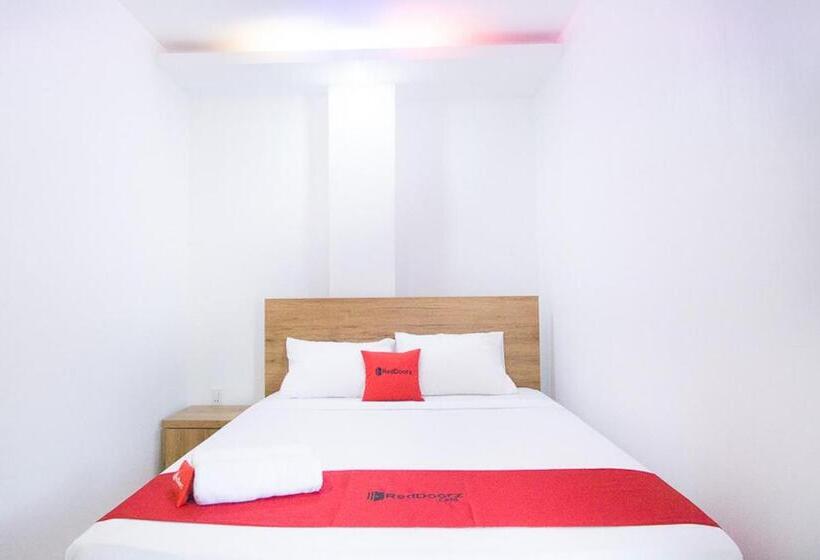 스탠다드 룸, Reddoorz @ Rs Adam Malik Medan