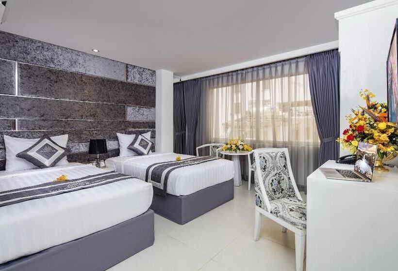 اتاق لوکس, Aha Boutique