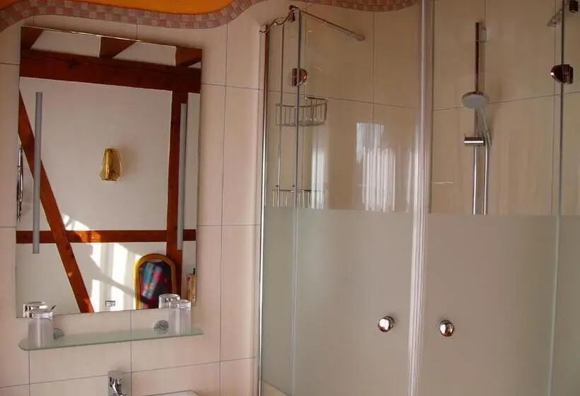 スタンダードルーム, Gästezimmer Schanz Hilbel