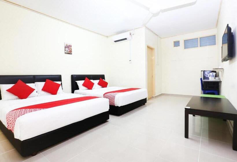 Family Suite, O Pelangi Marang