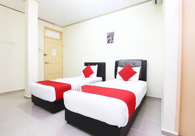 Quarto Deluxe, O Pelangi Marang