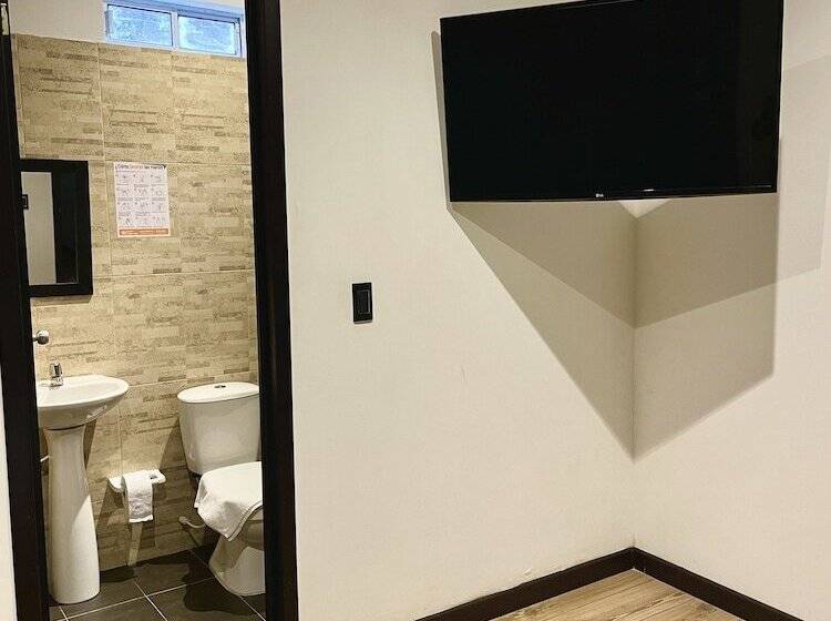 스탠다드 룸, Zugi Inn