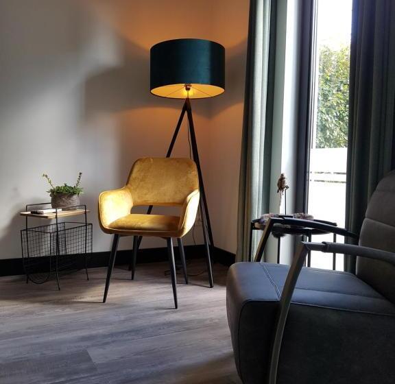 جناح جونيور, B&b La Vita Verde