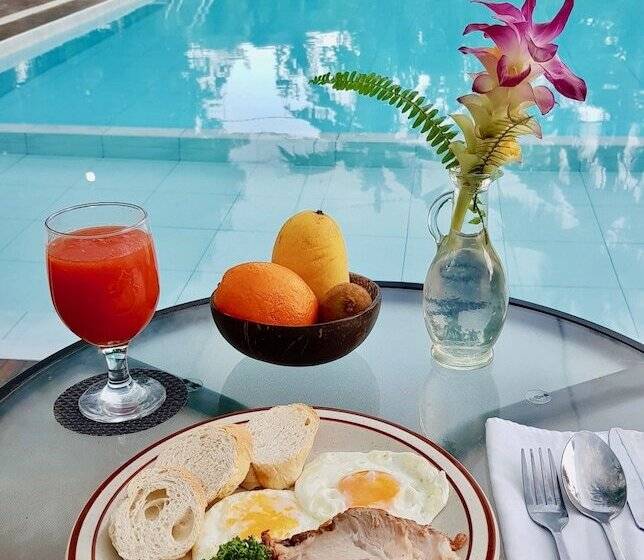 غرفة قياسية ثلاثية, Fernandos