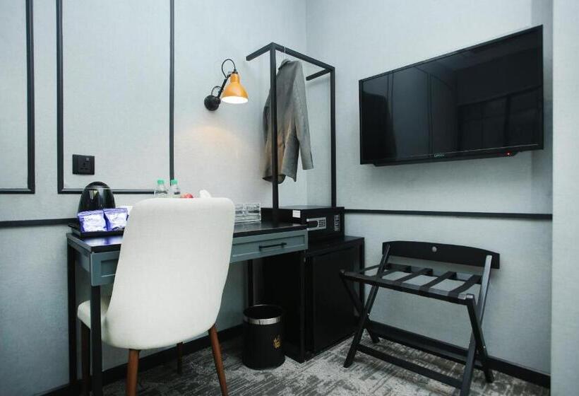 Quarto superior, Stanton