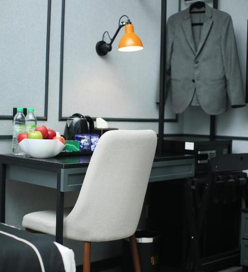 Quarto superior, Stanton